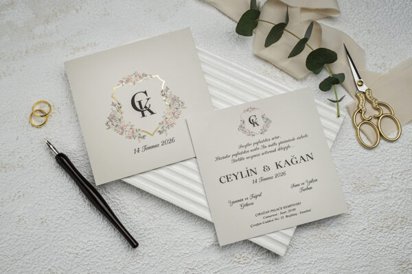 Ekonom Davetiye 9289 şık ve modern düğün davetiyesi modeli